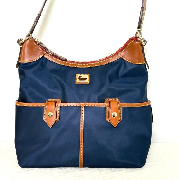 Dooney & Bourke Wayfarer Nylon Zip Sac Hobo Bag Purse Vachetta Leather Trim - Picture 3 of 17